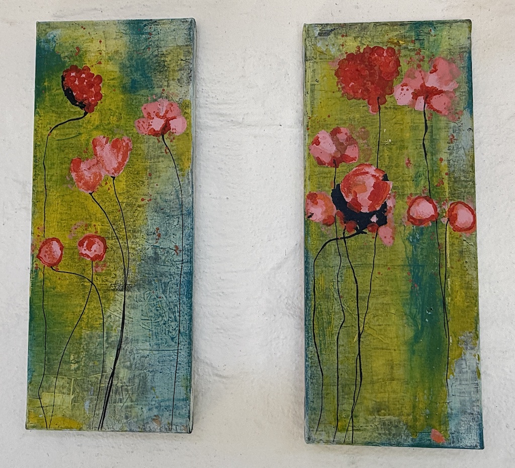 Karin Serr-Büttner zeigte abstrakte Acrylbilder von Blüten und Blumen. 