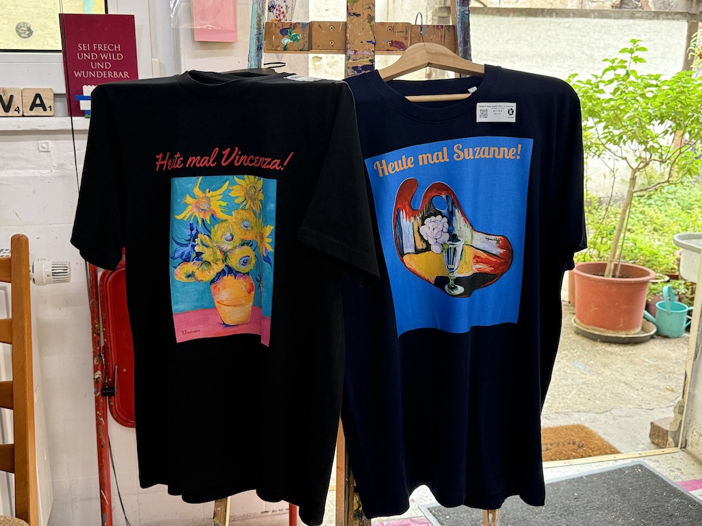 Ich malte ein eigenes Bild als persönliche Hommage an Suzanne Valadon. Anschließend habe ich das Motiv auf ein T-Shirt gedruckt.